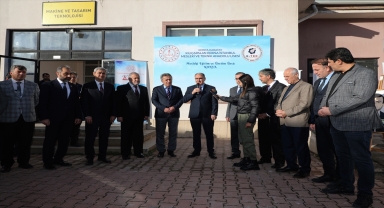 Konya'daki liseden Romanya'ya fırın ekipmanı ihracatı 