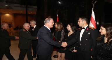 Milli Savunma Bakanı Akar, KKTC'nin 39'uncu kuruluş yıl dönümü resepsiyonuna katıldı: