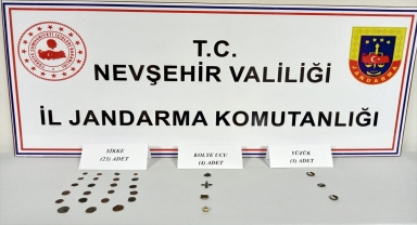 Nevşehir'de bir şüpheli tarihi eserlerle yakalandı