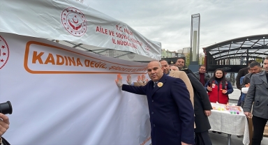 Niğde'de Kadına Yönelik Şiddete Karşı Uluslararası Mücadele Günü dolayısıyla etkinlik düzenlendi 