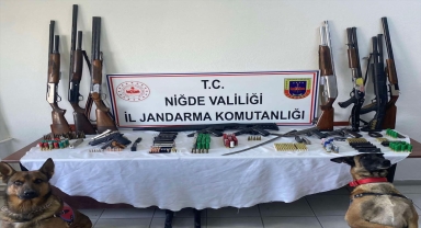 Niğde'de ruhsatsız 16 tabanca ele geçirildi