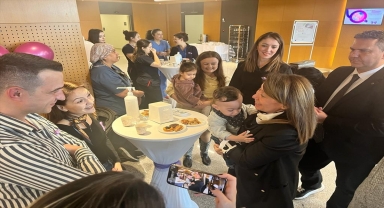 Prematüre bebek sahibi aileler Eskişehir Şehir Hastanesinde buluştu