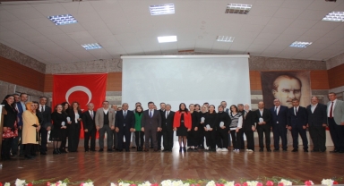 Serik'te 24 Kasım Öğretmenler Günü kutlandı