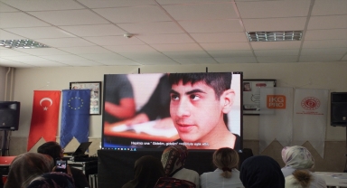 Sivas'ta özel eğitim öğrencilerinin düşünce ve hayalleri kitaba dönüştürüldü