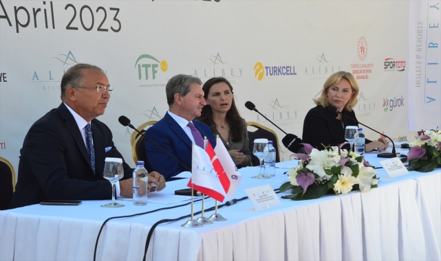 Teniste Senyör Dünya Takım ve Senyör Dünya Ferdi Şampiyonası Antalya'da düzenlenecek