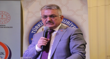 Vali Yazıcı, Alanya'da hayırseverlerle bir araya geldi