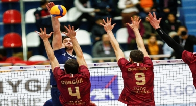 Voleybol: AXA Sigorta Efeler Ligi