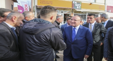 Adalet Bakanı Bozdağ, AK Parti Çandır İlçe Danışma Meclisi Toplantısında konuştu: