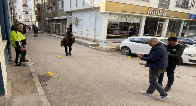 Aksaray'da bir kişi eski nişanlısını silahla öldürdü, babasını yaraladı
