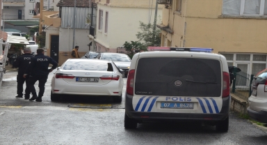 Antalya'da akrabalar arasında çıkan kavgada 1 kişi öldü, 2 kişi yaralandı