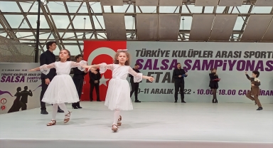 Antalya'da Türkiye Kulüpler Arası Sportif Salsa Şampiyonası düzenlendi