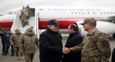 Azerbaycan Cumhurbaşkanı Aliyev, Milli Savunma Bakanı Akar ve TSK komuta kademesini kabul etti