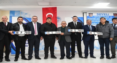 Büyükkılıç, Develi'de plaka teslim törenine katıldı