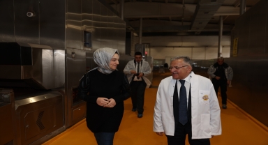 Büyükkılıç Kent Ekmek Fabrikası'nı gezdi