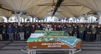 Çankaya'daki trafik kazasında hayatını kaybeden genç kızın cenazesi toprağa verildi