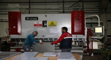 Dünya Kupası maçlarının oynandığı stadyumlara soğutucular Sivas'tan gönderildi