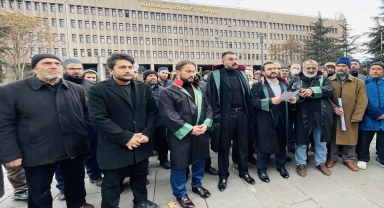 Hz. Muhammed'e hakaret ettiği öne sürülen öğretim görevlisine suç duyurusu