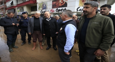 İçişleri Bakanı Süleyman Soylu, Kumluca'da incelemelerde bulundu