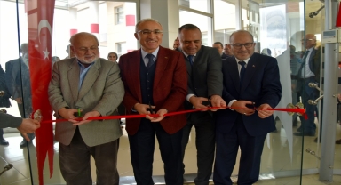 Karaman'da Gönle Dokunan Sözler Sergisi açıldı