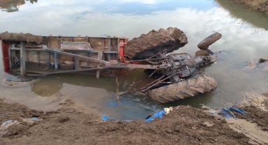 Kırıkkale'de devrilen traktördeki 1 kişi öldü, 1 kişi yaralandı