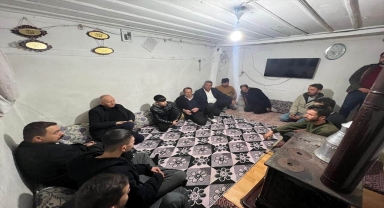 MHP Beypazarı İlçe Başkanlığı ev ziyaretlerini sürdürüyor