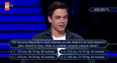 Milli Savunma Bakanlığının resmî sitesinde yer alan Atatürk'e ait özlük bilgilerine göre, Atatürk'ün boyu, kilosu ve ayakkabı numarası sırasıyla nasıldır?
