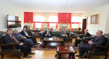 Niğde Ömer Halisdemir Üniversitesi ile Uluslararası Vizyon Üniversitesi arasında iş birliği