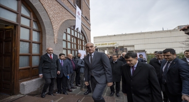 Restorasyonu tamamlanan tarihi Zincirli Camisi ibadete açıldı