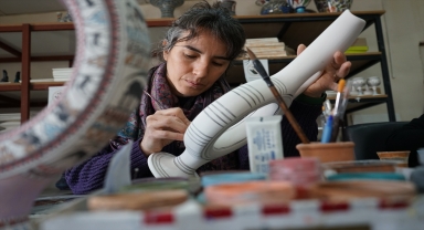 Seramik ustası kadın KOSGEB desteği ile kurduğu atölyesinde ihracata yöneldi