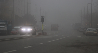 Sivas'ta sis nedeniyle görüş mesafesi 10 metreye düştü
