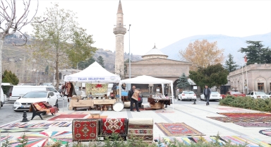 Talas'ta antika ürünler koleksiyonerler ile buluştu