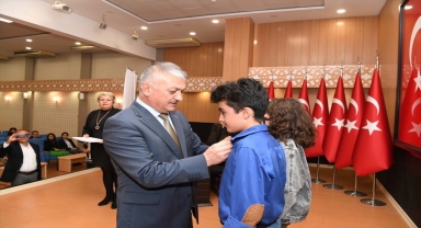 TÜBİTAK yarışmasında dereceye giren öğrenciler ödüllendirildi