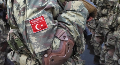 Pençe-Kilit operasyonu bölgesinde bir asker şehit oldu