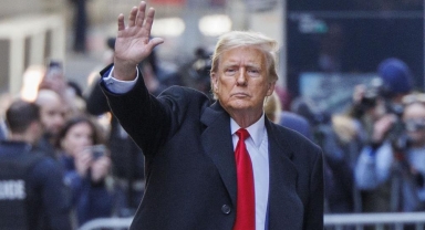 Trump’a konuşma yasağı! Sus payı ödediği suçlamasıyla hakkında dava açılmıştı