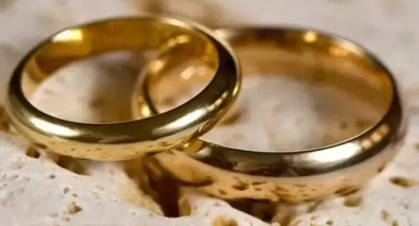 Zamanın Ötesinde Bir Bağ - Kadın Alyans Modelleriyle Sonsuz Sevgi