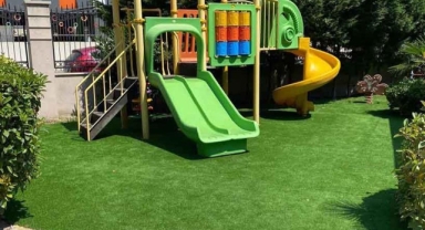 Çim halı peyzaj ve dekoratif yapay çim halı, doğanın zarif izleri evlerinizde