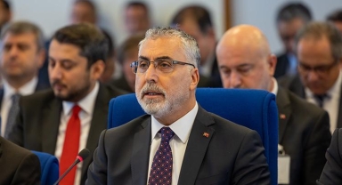 Bakan Işıkhan'dan asgari ücrete zam açıklaması