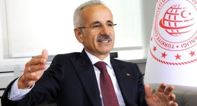 Bakan Uraloğlu: Türksat 6A geçici yörüngesine ulaştı
