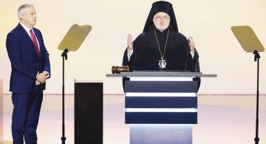 Bakırköylü başpiskopos Trump için dua etti