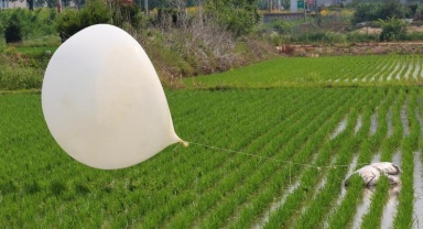 Güney Kore-Kuzey Kore gerilimi sürüyor! Çöp balonları
