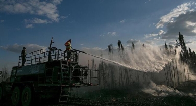 Kanada'da alarm! Orman yangınları 95 bin hektarlık alana yayıldı