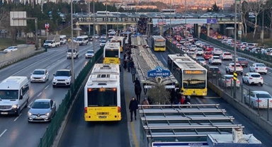 Toplu taşıma ulaşım zamları devreye girdi