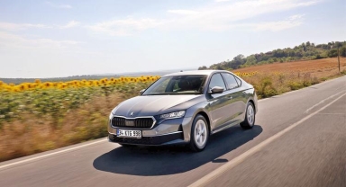 Yenilenen Octavia Türkiye’ye geldi