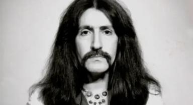 Barış Manço: Türk Müzik Dünyasının Efsanevi İmzası