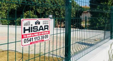 Afyon Tel Örgü, Panel Çit ve Beton Direk: Güvenlik ve Estetiğin Buluşma Noktası