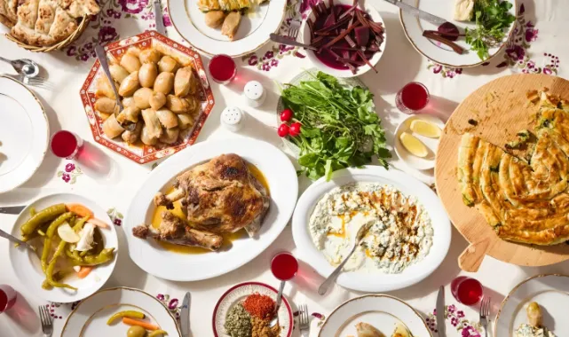 Antalya'nın Lezzet Durağı: Yöresel Yiyecekler