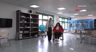 27 Yıllık Hasarın Üstesinden Geldi: Hacere Korkmaz Tekrar Yürüyor