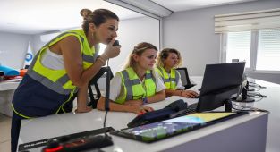 Antalya Büyükşehir Belediyesi, Elektronik Gemi Denetleme Sistemi ile Deniz Kirliliğine Karşı Savaş Açtı