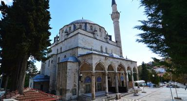 Antalya'da Ömer Paşa Camii Yeniden İbadete Açılıyor
