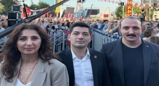 Antalya Konyaaltı Belediye Başkanı Kotan, Ankara'daki Demokrasi Mitingine Katılımını Duyurdu